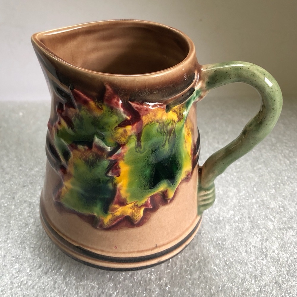 Caldas Portugal Majolica Maple Leaf Creamer/Pitcher-342 WS